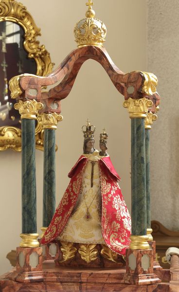 1403 Wallfahrtsort – Gnadenbild der Muttergottes